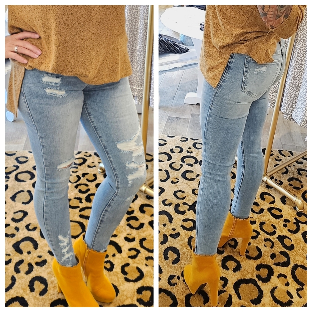 Nature Denim Distressed Skinny Jeans